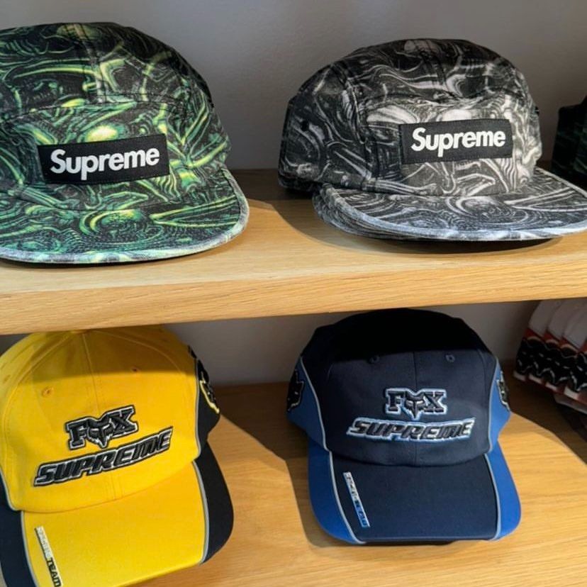 Supreme cap hr giger camp FW 23 New York week 8, Men's