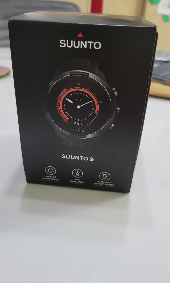 Suunto Race - Titanium Charcoal, 手提電話, 智能穿戴裝置及智能手錶- Carousell