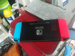 （分類：）位於 。 由 hk67892003 提交（商品編號 1264892709，圖片 1）。簡介： 。