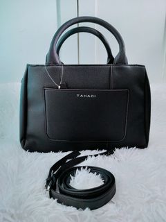 Tahari shop riley satchel