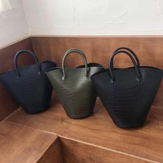 Tas wanita import