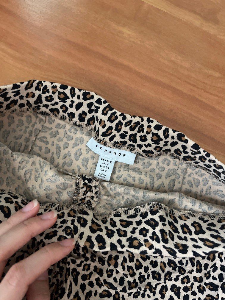 TOPSHOP Leopard Print Y2K Mini Skirt Women s Fashion Bottoms Skirts on Carousell
