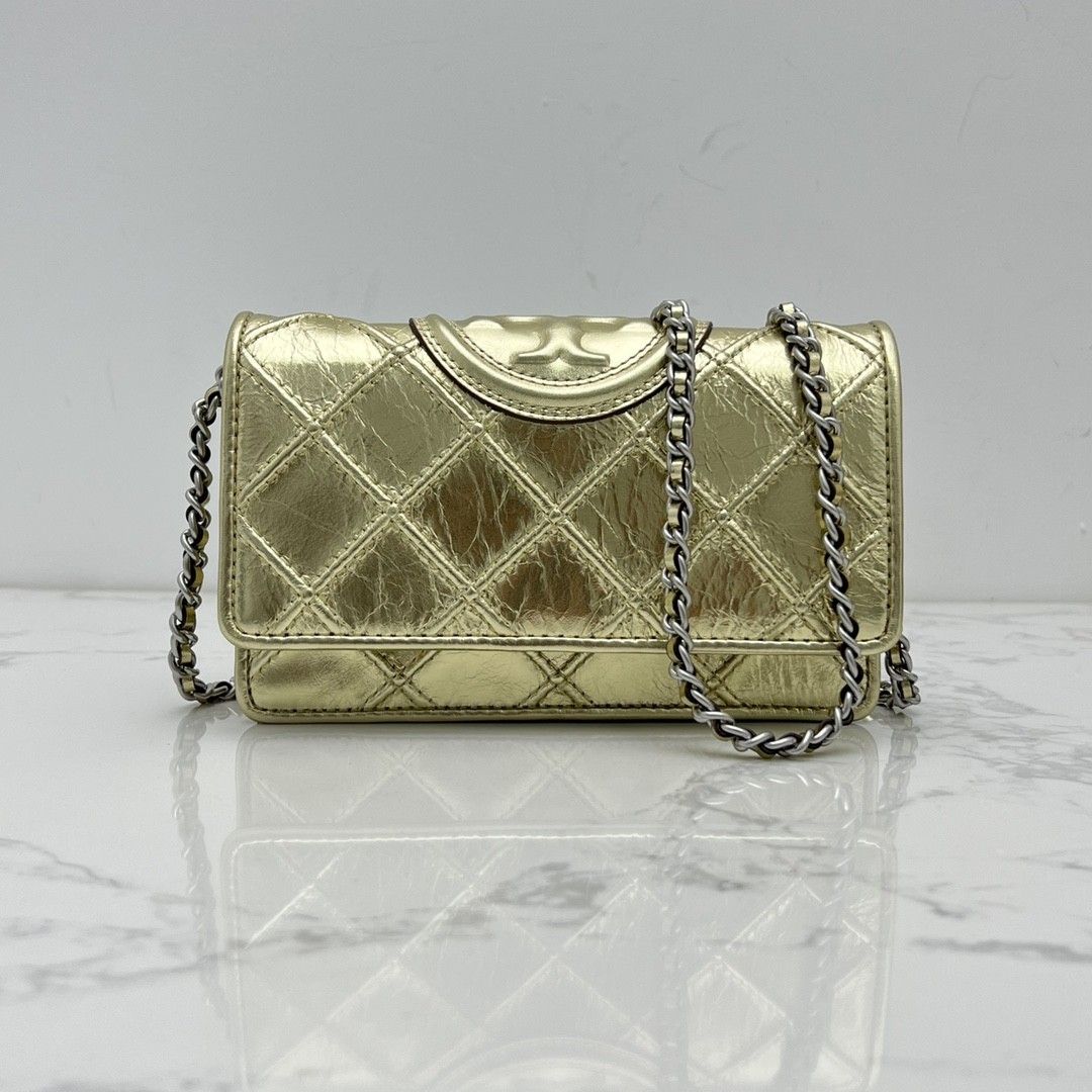 Tory burch hotsell fleming gold