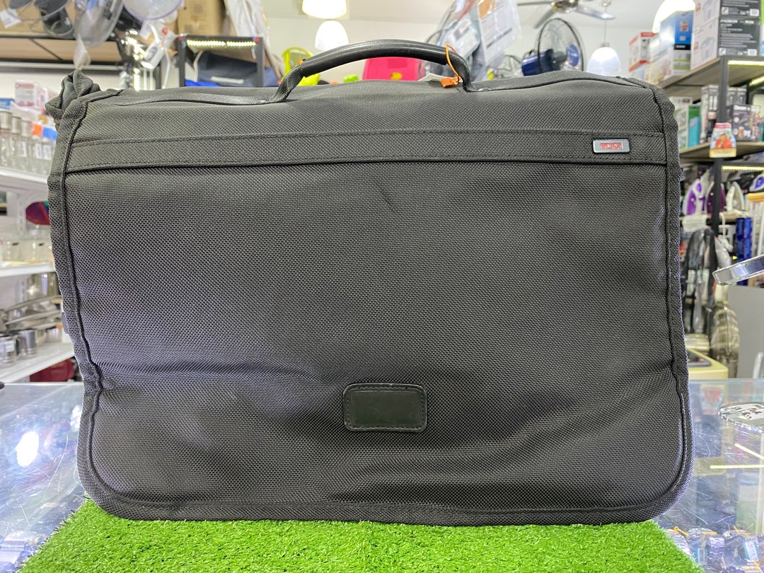 Tumi document bag store