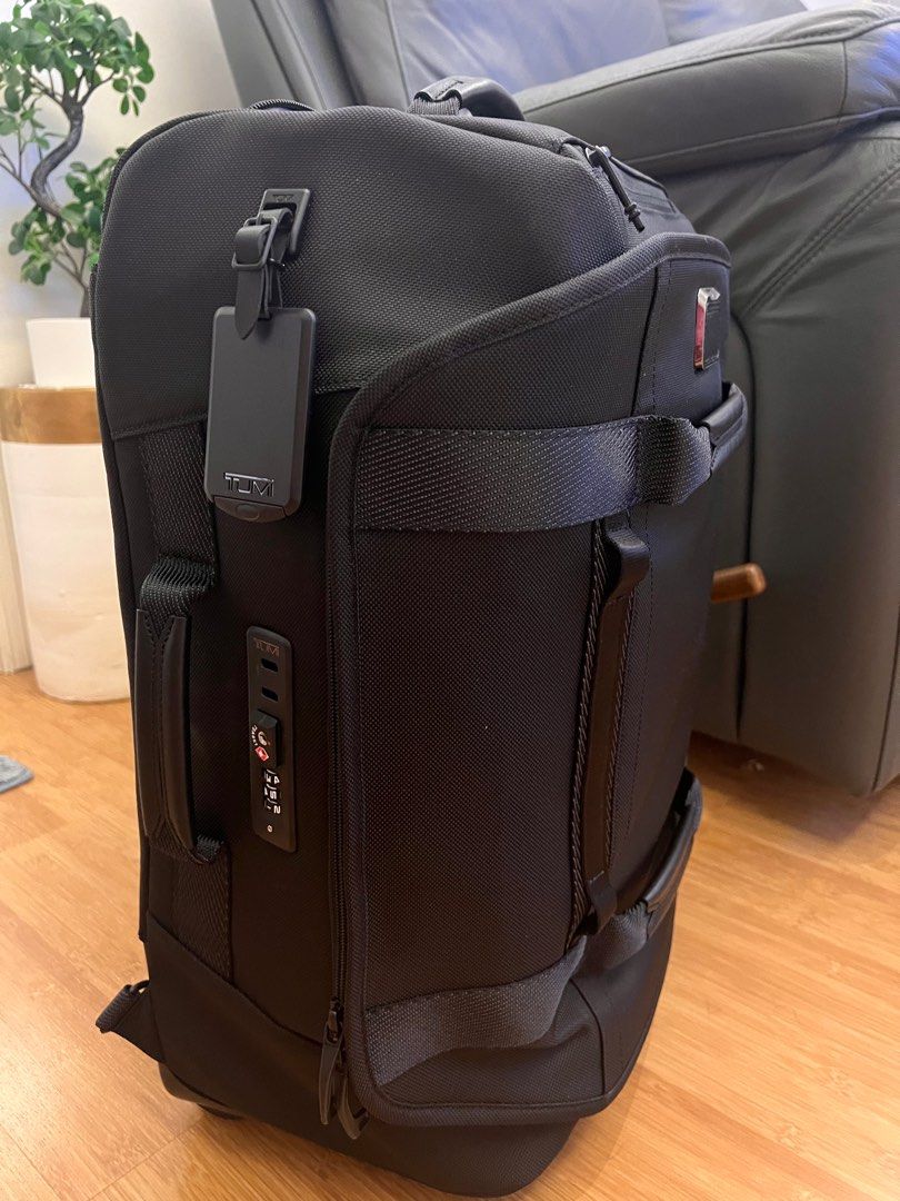 Tumi alpha bravo wheeled duffel carry on, Men's Fashion, Bags