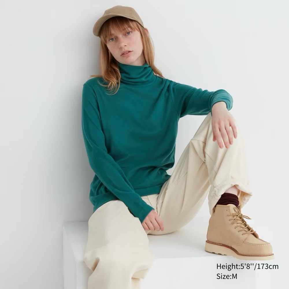 Uniqlo fleece turtleneck on sale
