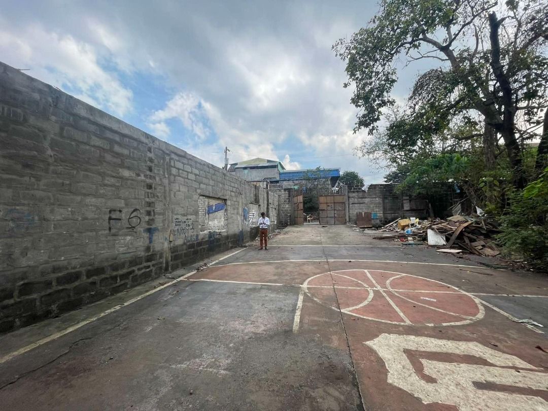 VACANT LOT FOR SALE IN VILLAGE MALABON CITY 1800SQM, Property