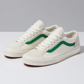 （分類：）位於 。 由 jokersneaker 提交（商品編號 1264893943，圖片 1）。簡介： 。