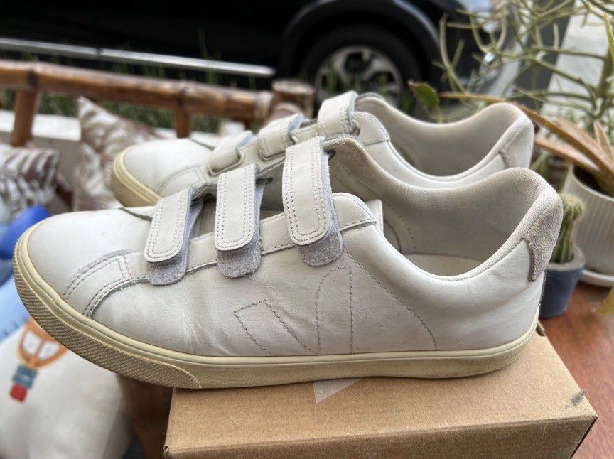 Veja esplar 3 Lock Women s Fashion Footwear Sneakers on Carousell