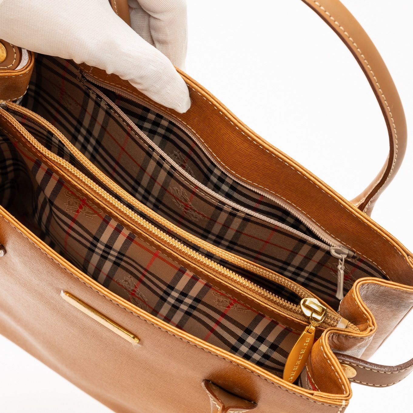 Vintage Burberry Frances Tote Bag (unused), Luxury, Bags & Wallets on  Carousell