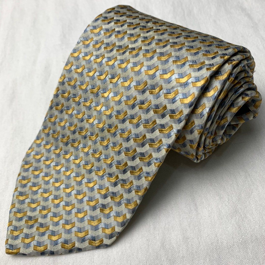 mens gold necktie