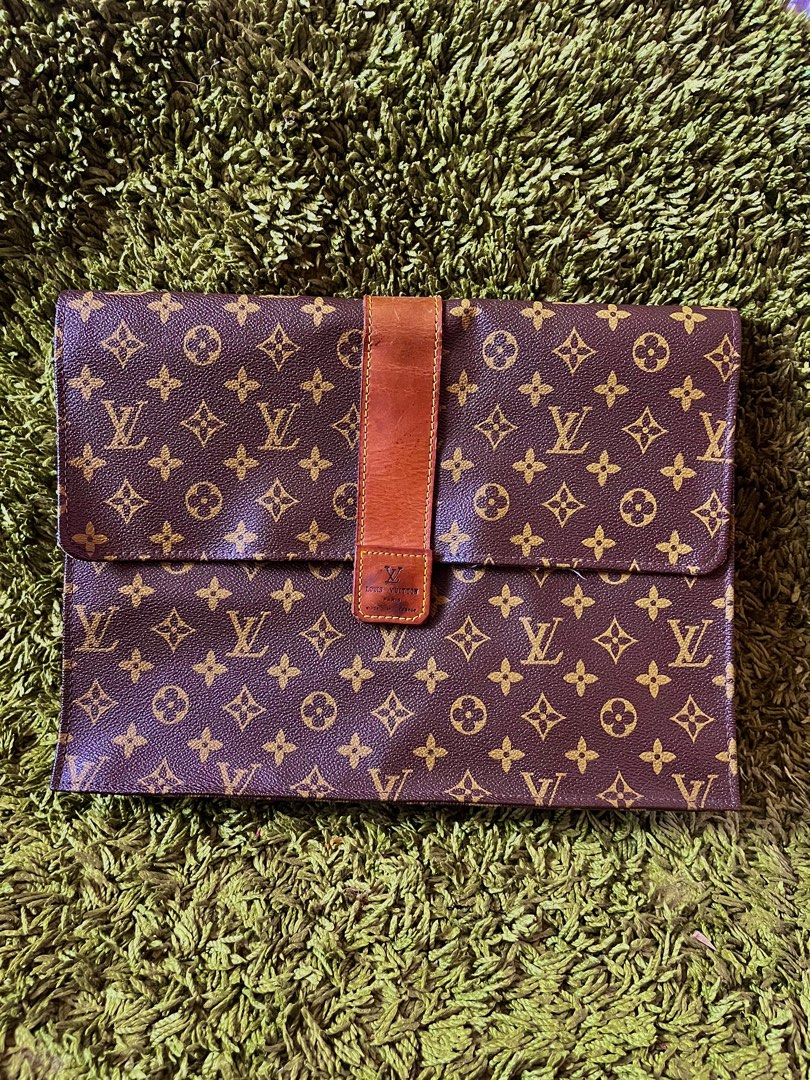 Vintage Louis Vuitton Document Case in Monogram Canvass, Luxury, Bags