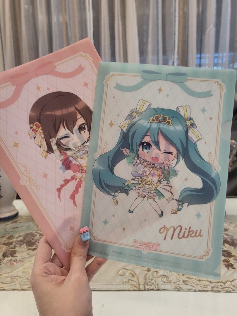 Vocaloid Miku & Meiko Mini Folder Bundle (Category: Stationery & School Supplies) located in San Fernando. Submitted by jpmarketplace2023 (Listing ID 1264885801, Image 1). Description: -Vocaloid Miku & Meiko mini folder bundle for only PHP70 -Authentic from Japan.
