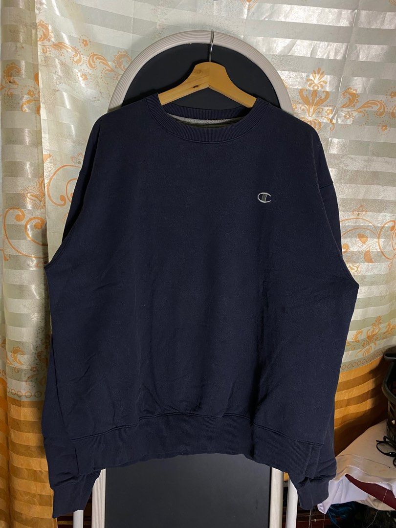 Champion sweater navy sales pattern
