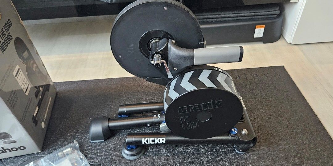 Wahoo kickr feet outlet