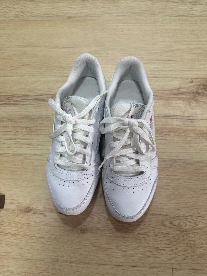 Girls white reebok sale