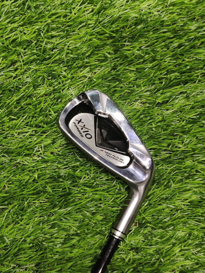 XXIO Iron 7 MX4000, Sports Equipment, Sports & Games, Golf on