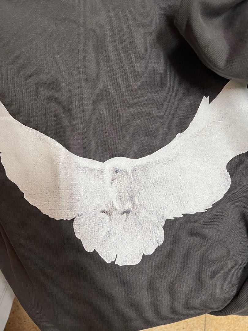 Yeezy x Gap x Balenciaga Dove Hoodie, 他的時尚, 外套及戶外衣服在