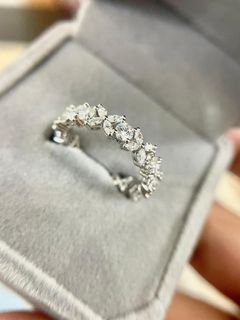 (Category: ) located in . Submitted by jadeite.golds.diamonds (Listing ID 1265103680, Image 1). Description: .