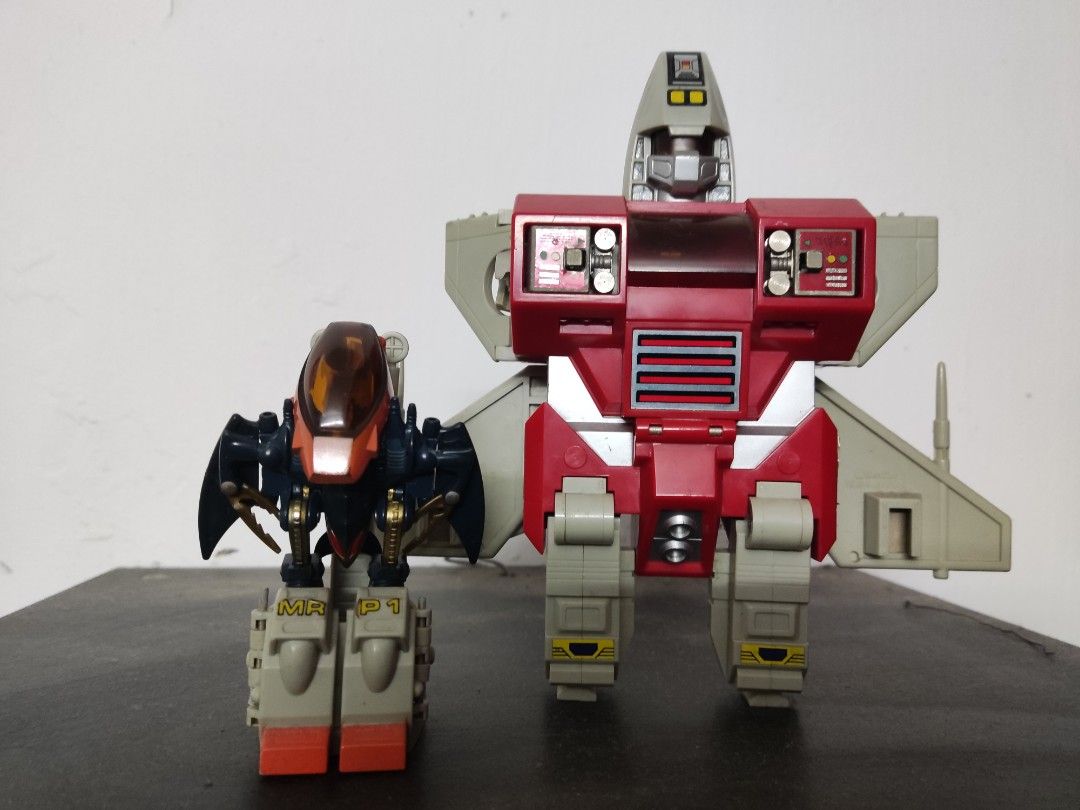 1984 Vintage Machine Robo Power Suit, Hobbies & Toys, Toys & Games on ...
