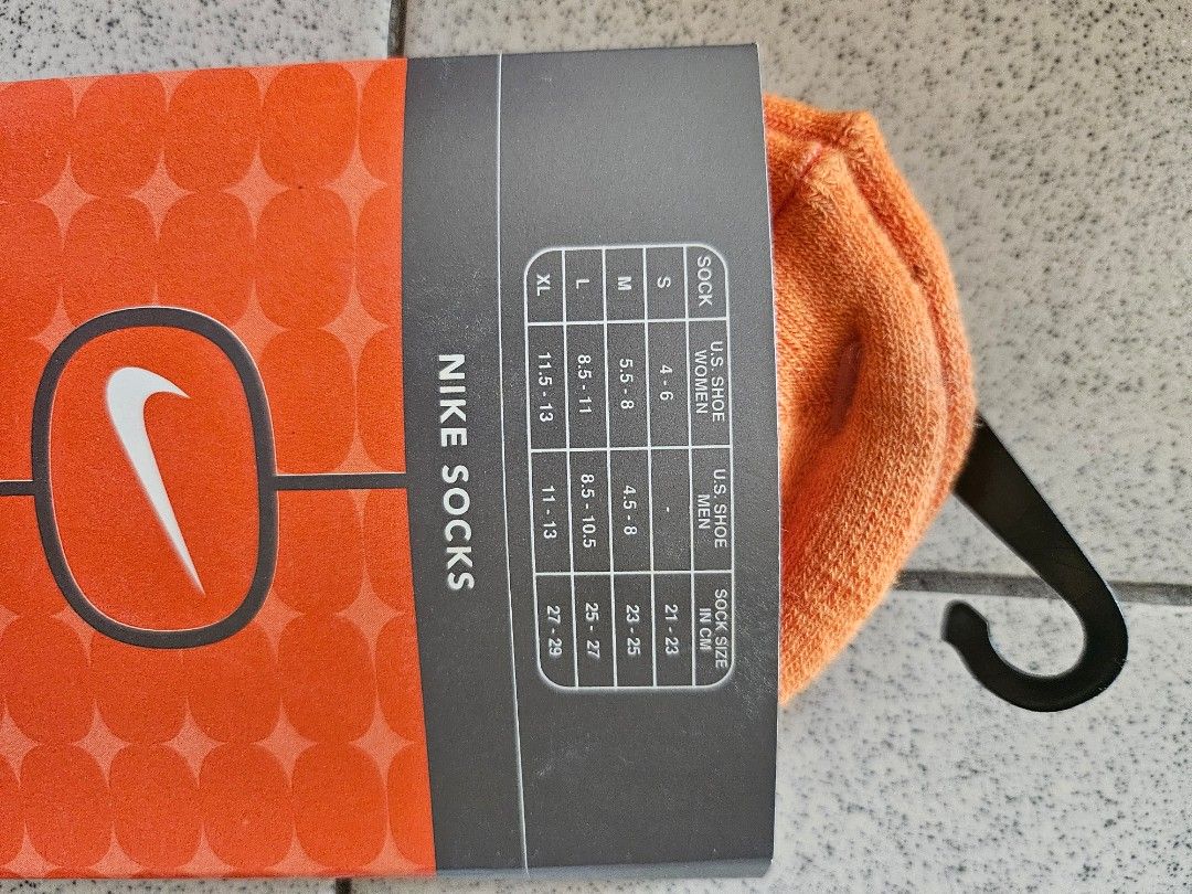 Nike store sock chart