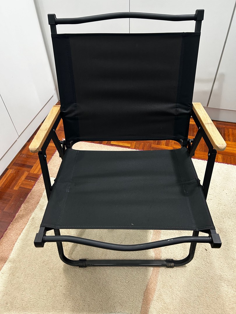 2 units of kermit chairs, Sports Equipment, Hiking & Camping on Carousell