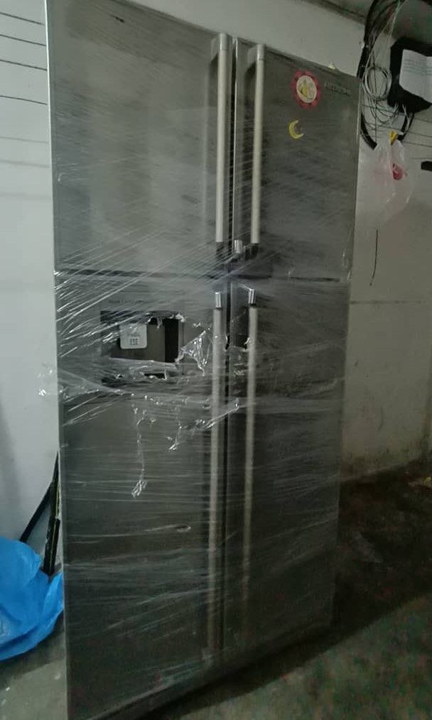 Glass door sales fridge olx