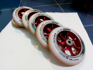 （分類：）位於 。 由 dreamagination 提交（商品編號 1265068992，圖片 1）。簡介： 。