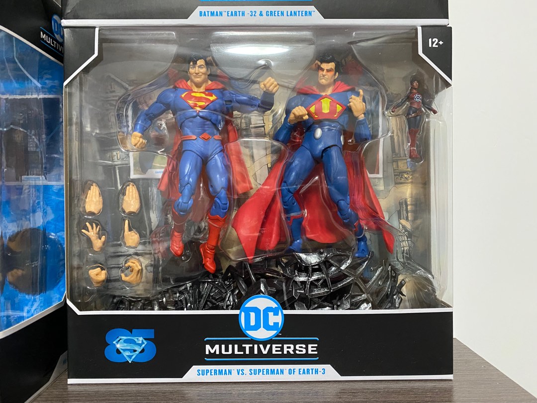 全新未拆Mcfarlane DC Multiverse Superman vs Superman of Earth 3