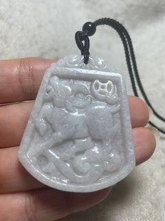 天然A貨緬甸玉   牛牌