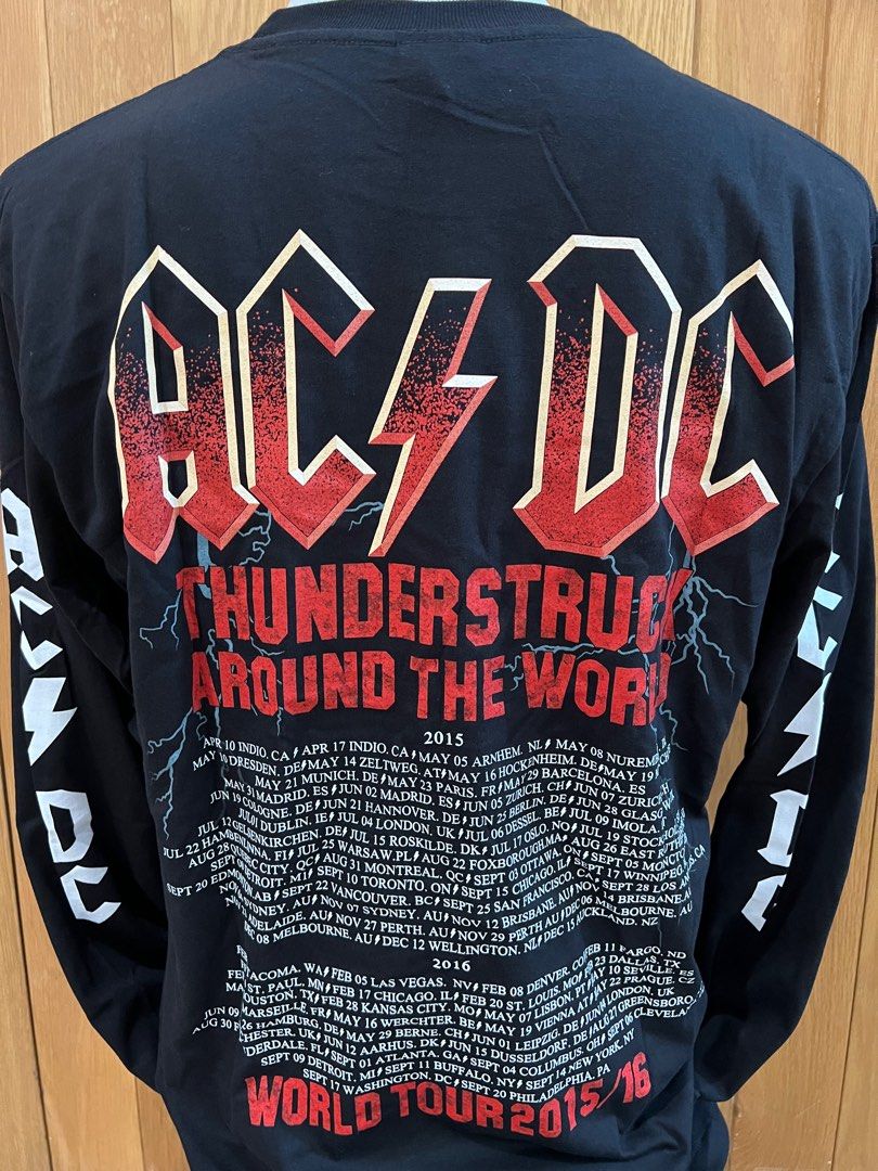 Ac dc thunderstruck t shirt hotsell