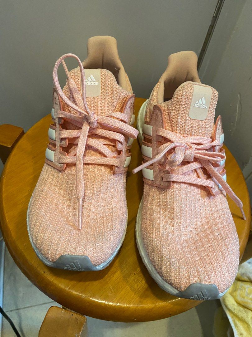 Ultra boost ash sales peach