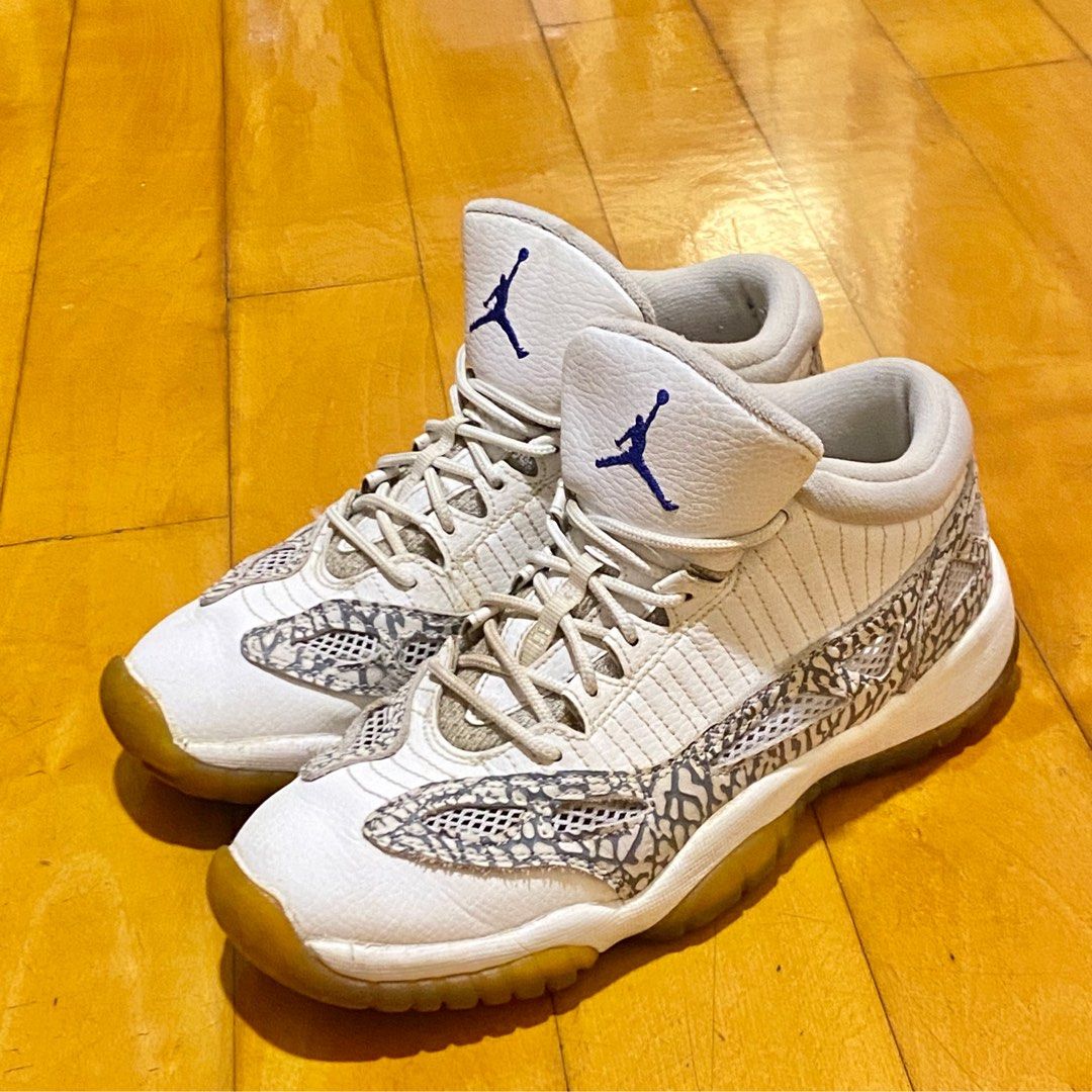 Air Jordan 11 Retro Low IE BG Size 5.5Y White Cobalt