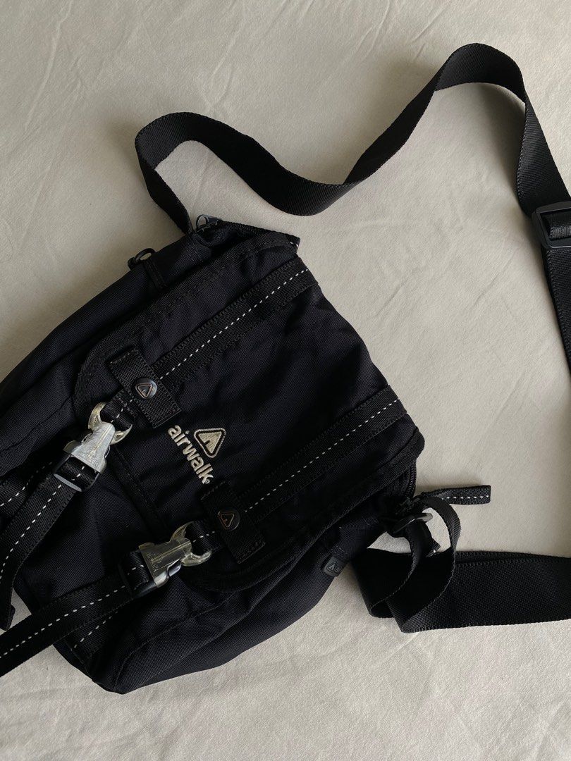 Gambar sling bag sale