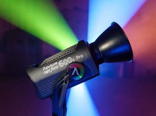 （分類：）位於 。 由 maxmotion.pro 提交（商品編號 1265009868，圖片 1）。簡介： 。