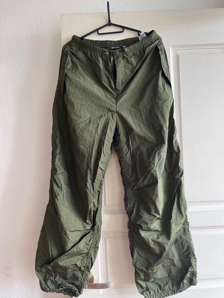 Aritzia TNA Aviator Parachute Cargo Pants, Women's Fashion, Bottoms