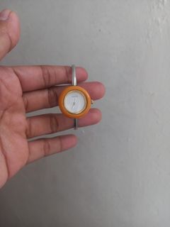 Authentic Gucci bangle watch rush sale only