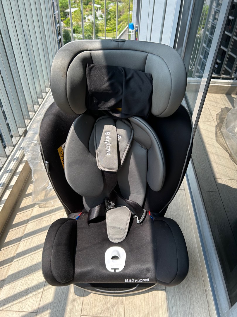 Baby love car seat, Babies & Kids, Going Out, Car Seats on Carousell