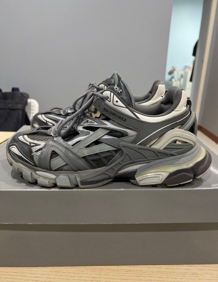 Balenciaga track best sale v2 grey
