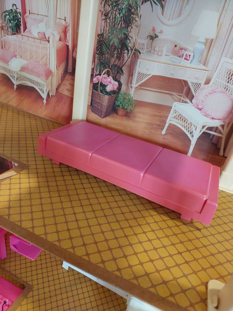 Barbie clearance townhouse 80s