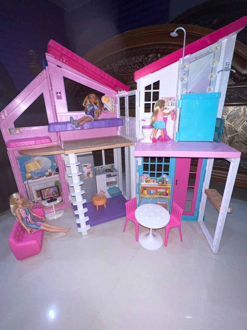 Barbie malibu house hot sale 2019