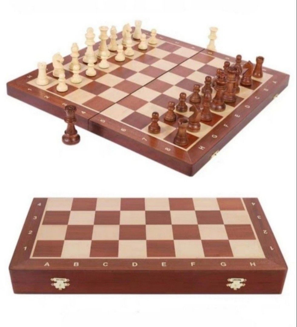 Linden Wood Chess Set