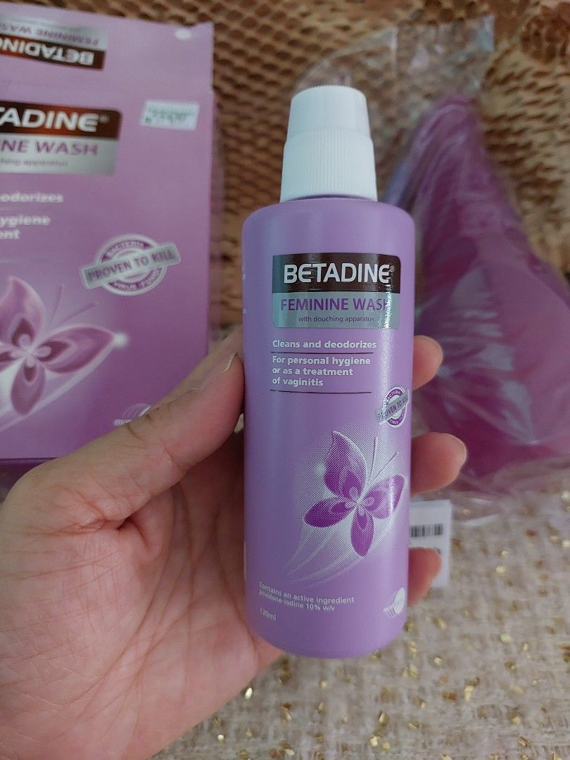 BETADINE Feminine Wash with Douching Apparatus (EXP 2025), Beauty