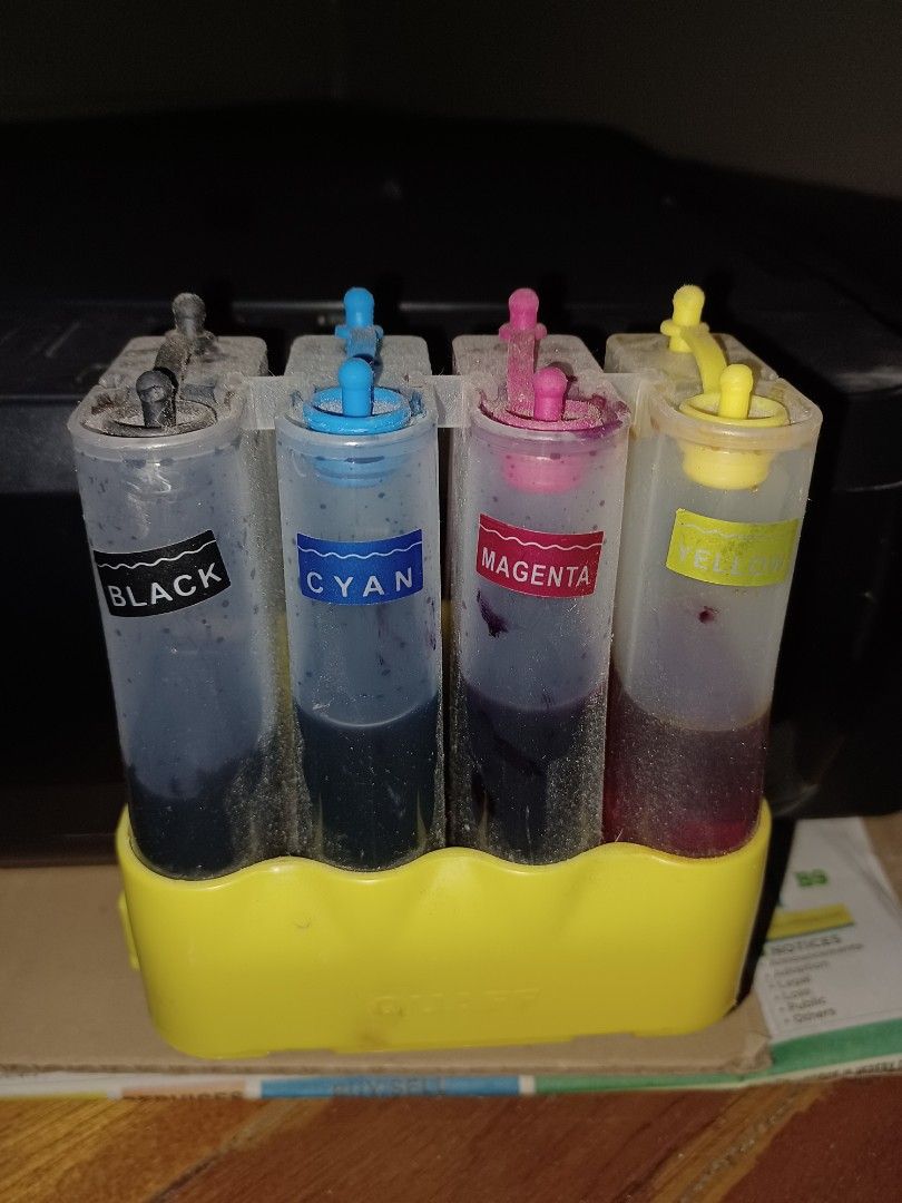 Canon pixma MP287 (Category: Printers, Scanners & Copiers) located in Makati City. Submitted by spriteblue (Listing ID 1265076849, Image 3). Description: negotiable pero respeto please wag baratin showing error 3in1 scanner printer copier sayang nakatambak tapos pag mag print shpwing error na siya selling for parts used for 6 month then didnt print for 5 month siguro natuyo ink or cartridge. kayo na po pagawa. shows error 3 or 5. modified has ink