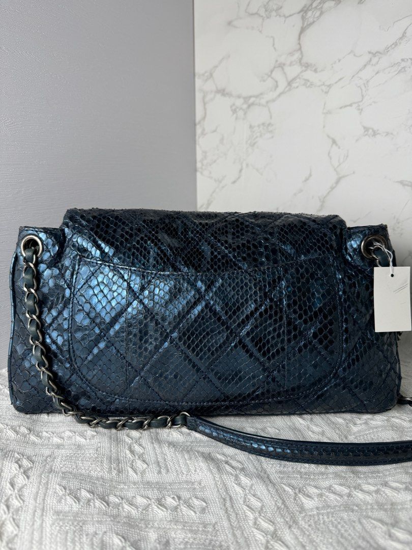 Chanel Python Flap (Category: Bags & Wallets) located in Singapore. Submitted by i1bag (Listing ID 1257751622, Image 3). Description: ❤️Chanel Python Flap❤️ - Ruthenium Hardware - Python Leather 🔖Comes with Hologram / Dustbag / Authenticity Card / Box / Receipt - Inventory 1704 📞+65 8023 4618 🏠62 Ubi Road 1 Oxley Bizhub 2 #01-34 Singapore 408734 I1bag is a Singapore registered preowned luxury consignment of authentic luxury items company. We a