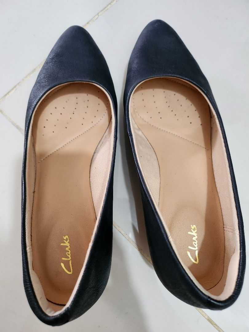 Clarks mena bloom navy sale