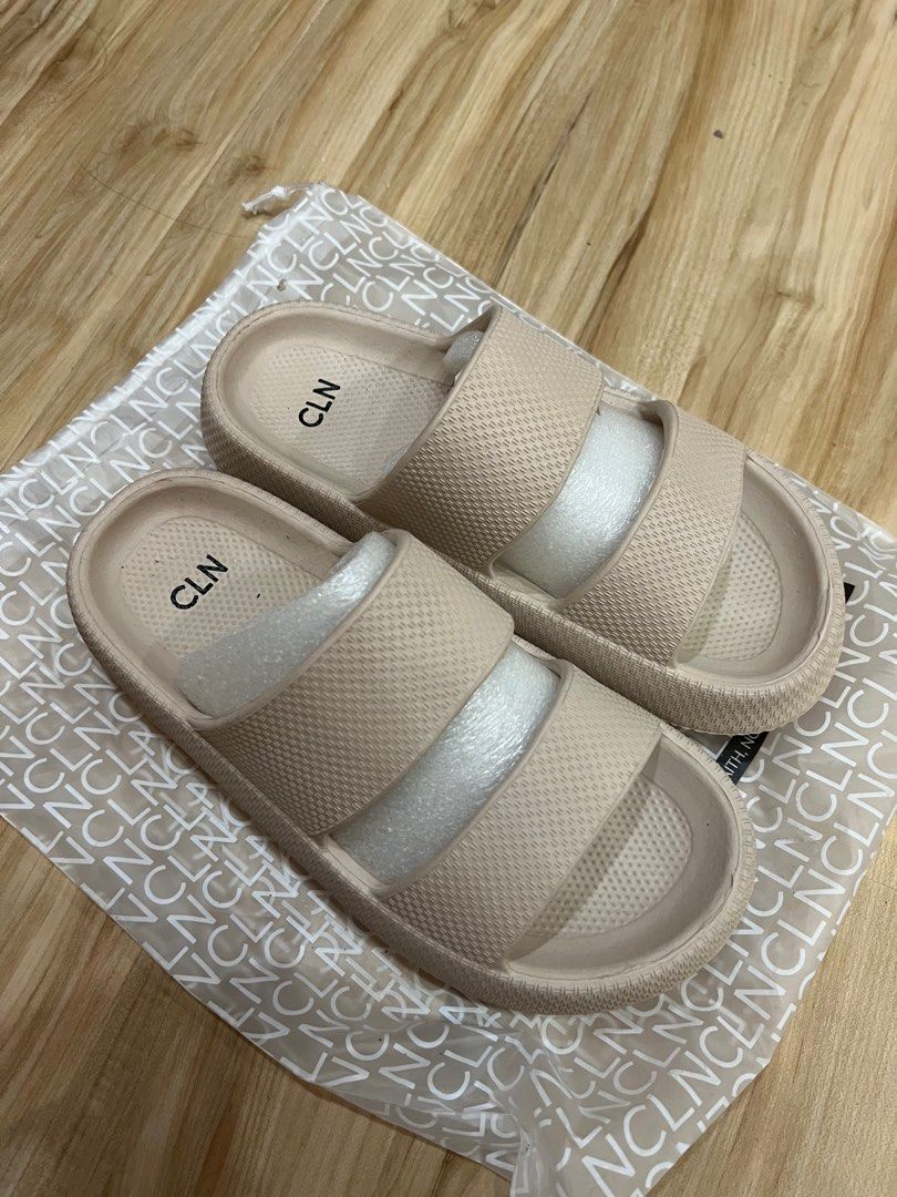 Cln slippers discount