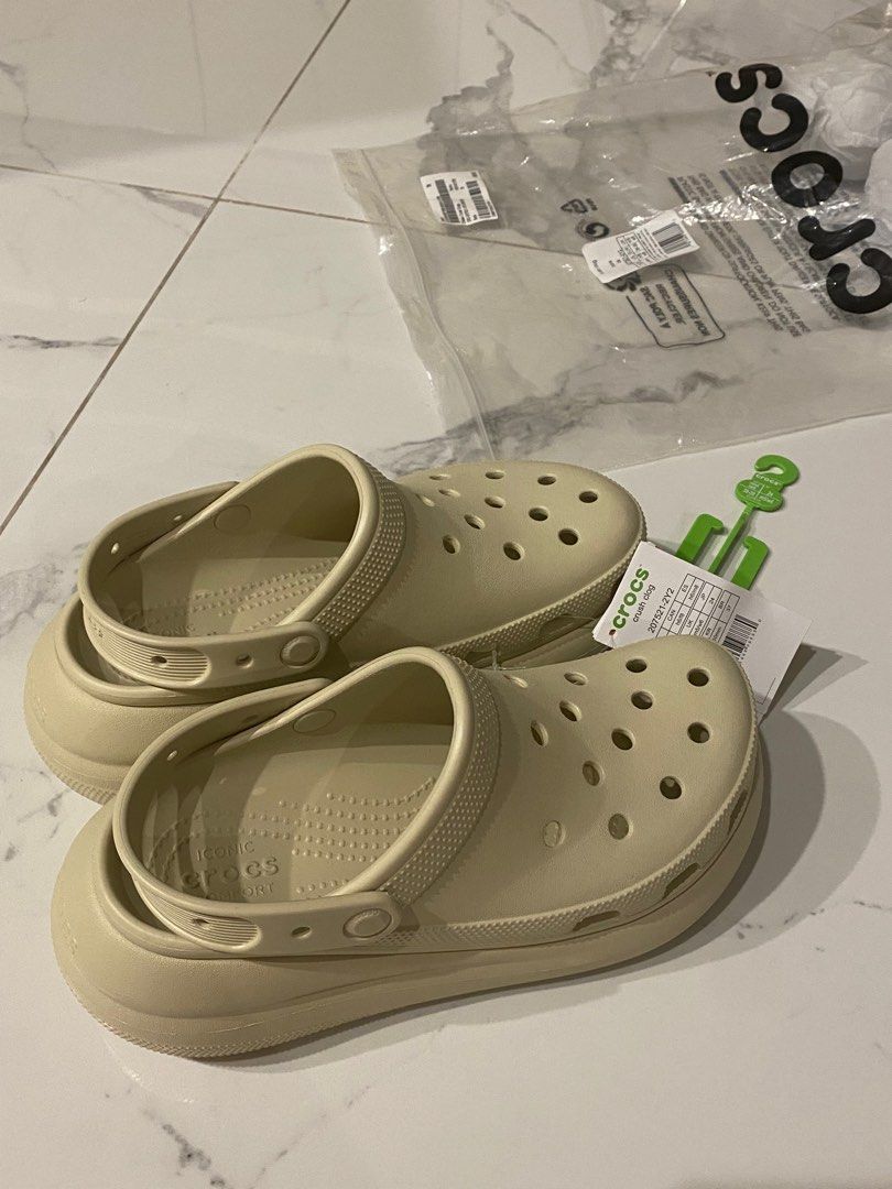 Crocs Classic Crush Clog US M6 W8 Bone color