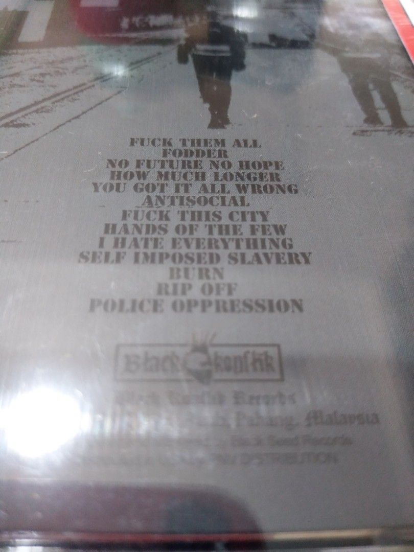 Defiance No Future No Hope Street Punk CD, Hobbies & Toys, Music