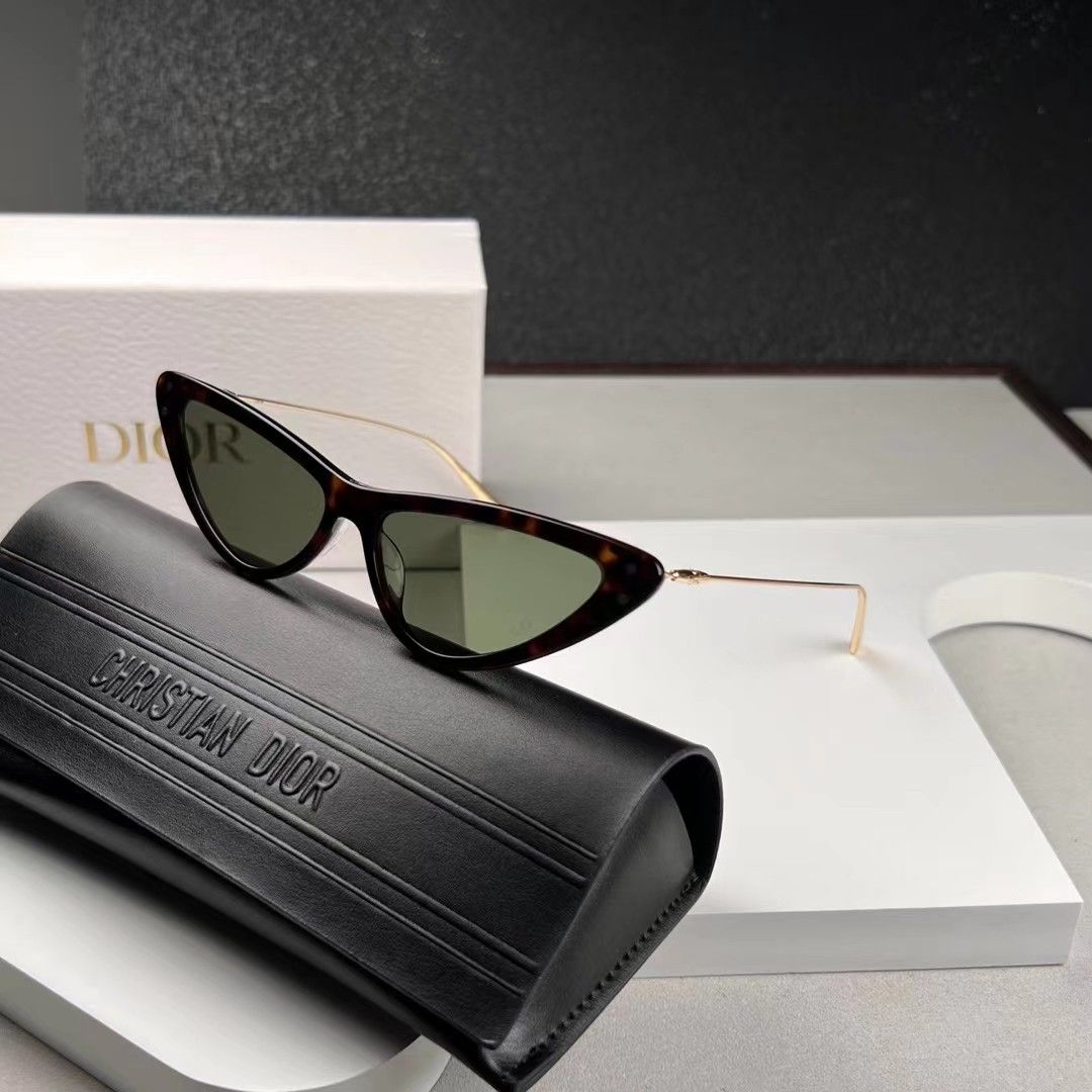 Dior cateye sunglasses missdior b4u